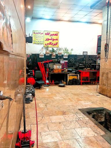 عکس تعمیرگاه مجاز اتومبیل شاد
