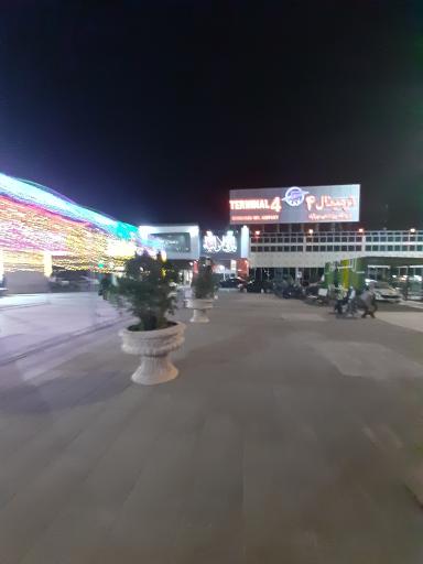عکس ایستگاه مترو پایانه ۴ و ۶ فرودگاه مهرآباد