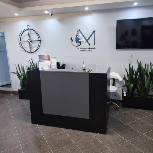 عکس دکتر مریم علیزاده (متخصص پوست، مو، زیبایی)