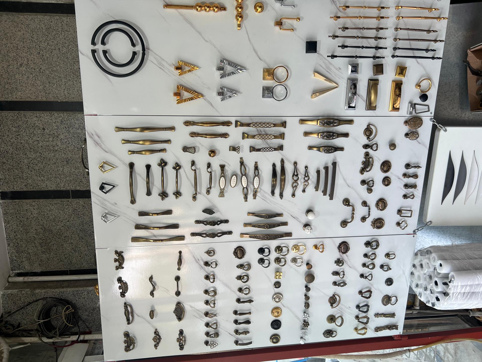 عکس ابزار و یراق رادمان 