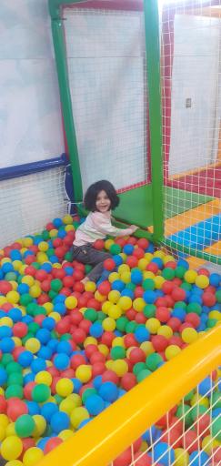 عکس خانه بازی نقل و نبات