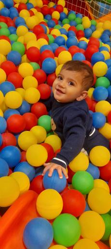 عکس خانه بازی نقل و نبات