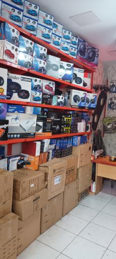 عکس مرکز دزدگیر و تعمیرات قفل مرکزی خودرو  CAR XV 