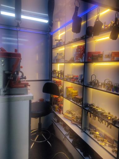 عکس آقای کلید