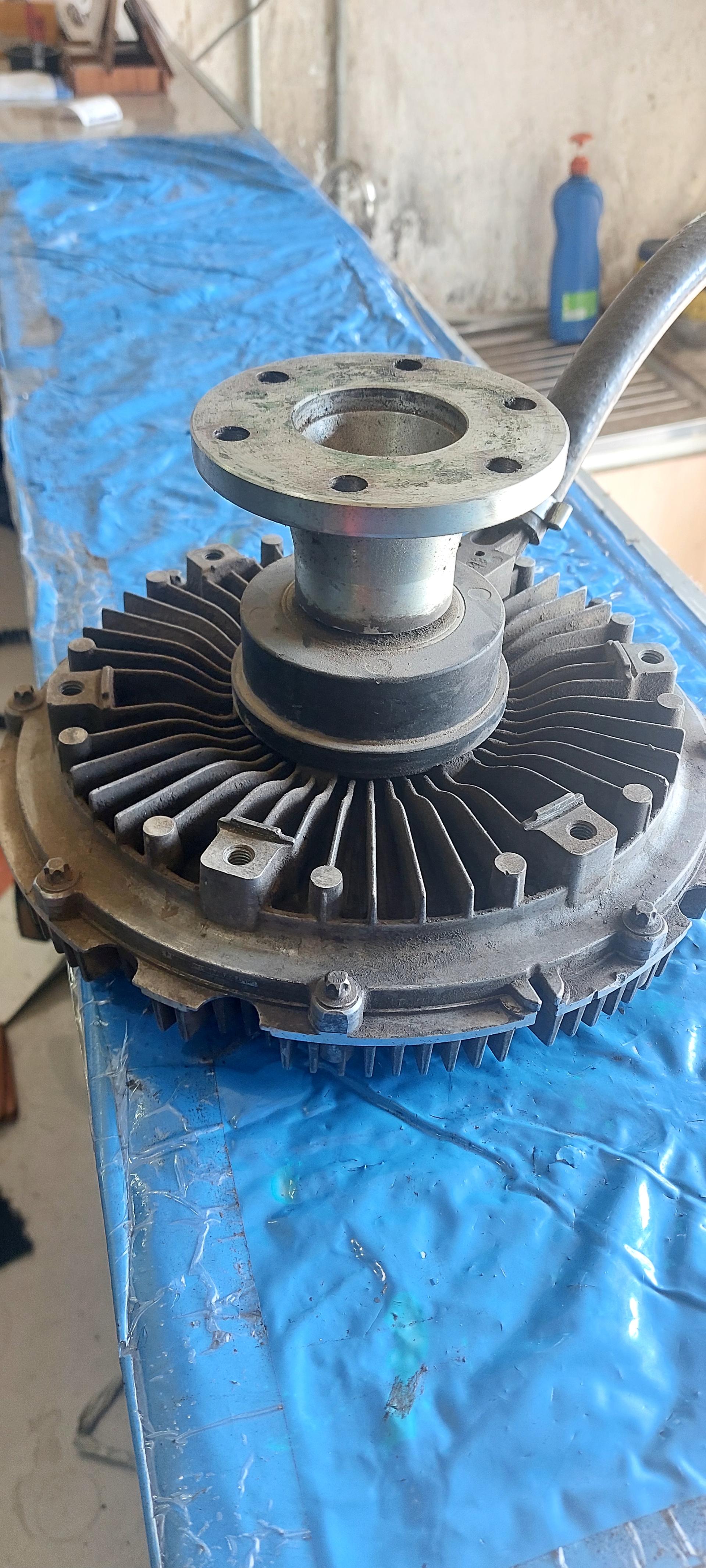 عکس اصفهان فن کلاچ