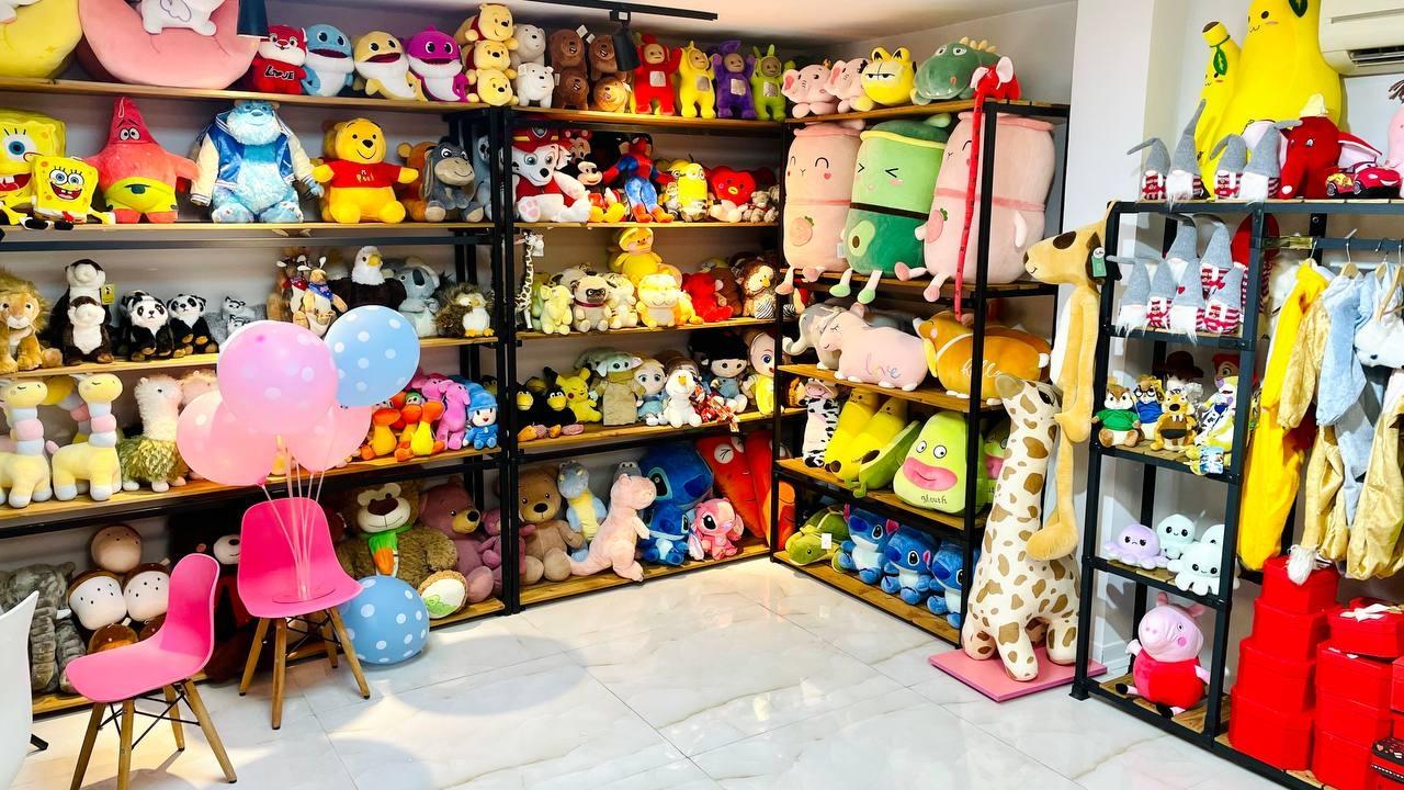عکس فروشگاه عروسک چیچیلاس