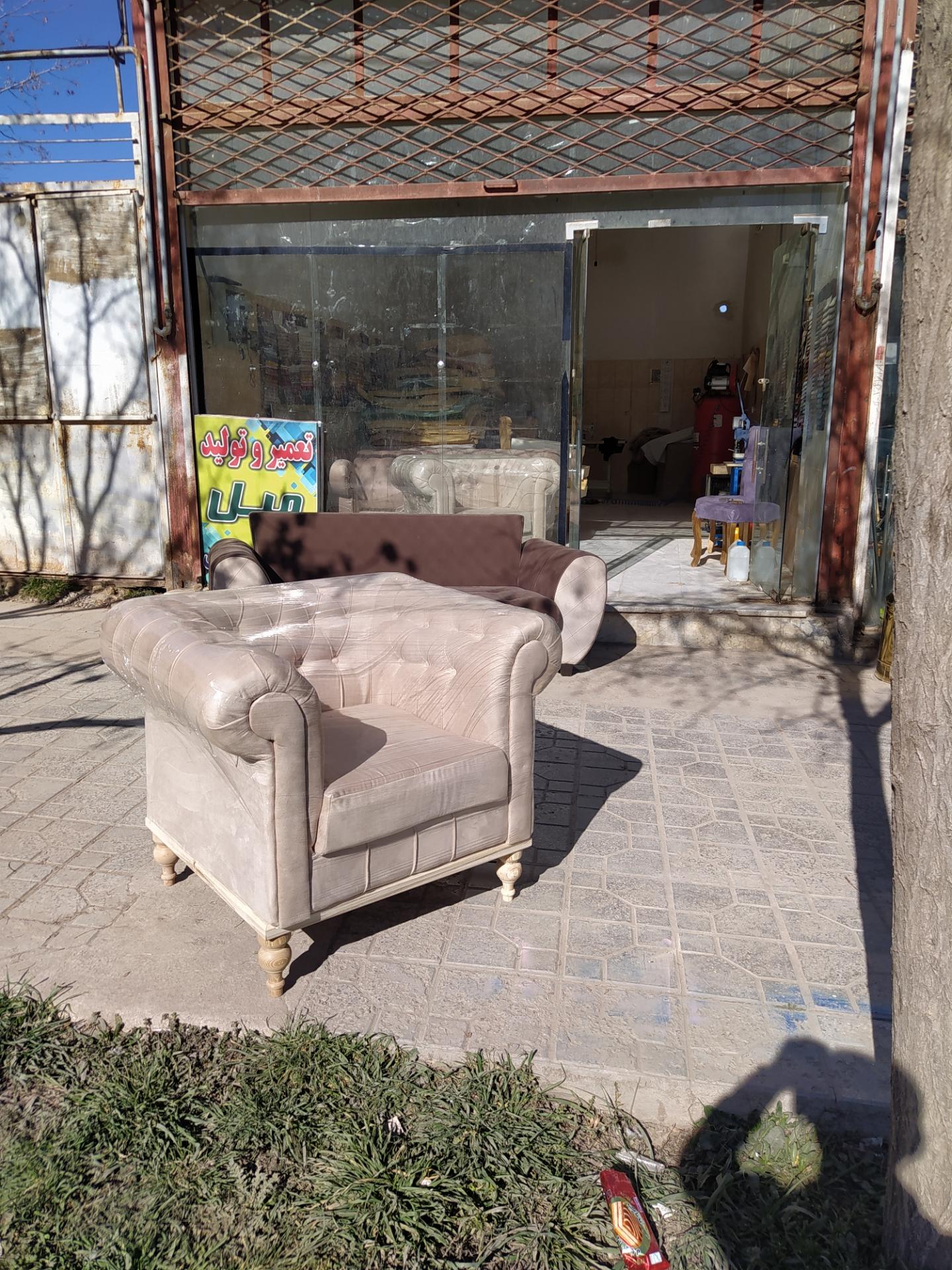 عکس تولید و تعمیر مبل مجتبی