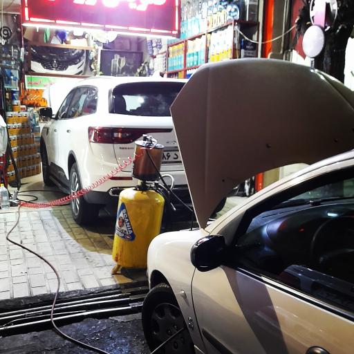 عکس تعمیرگاه و اتوسرویس باران