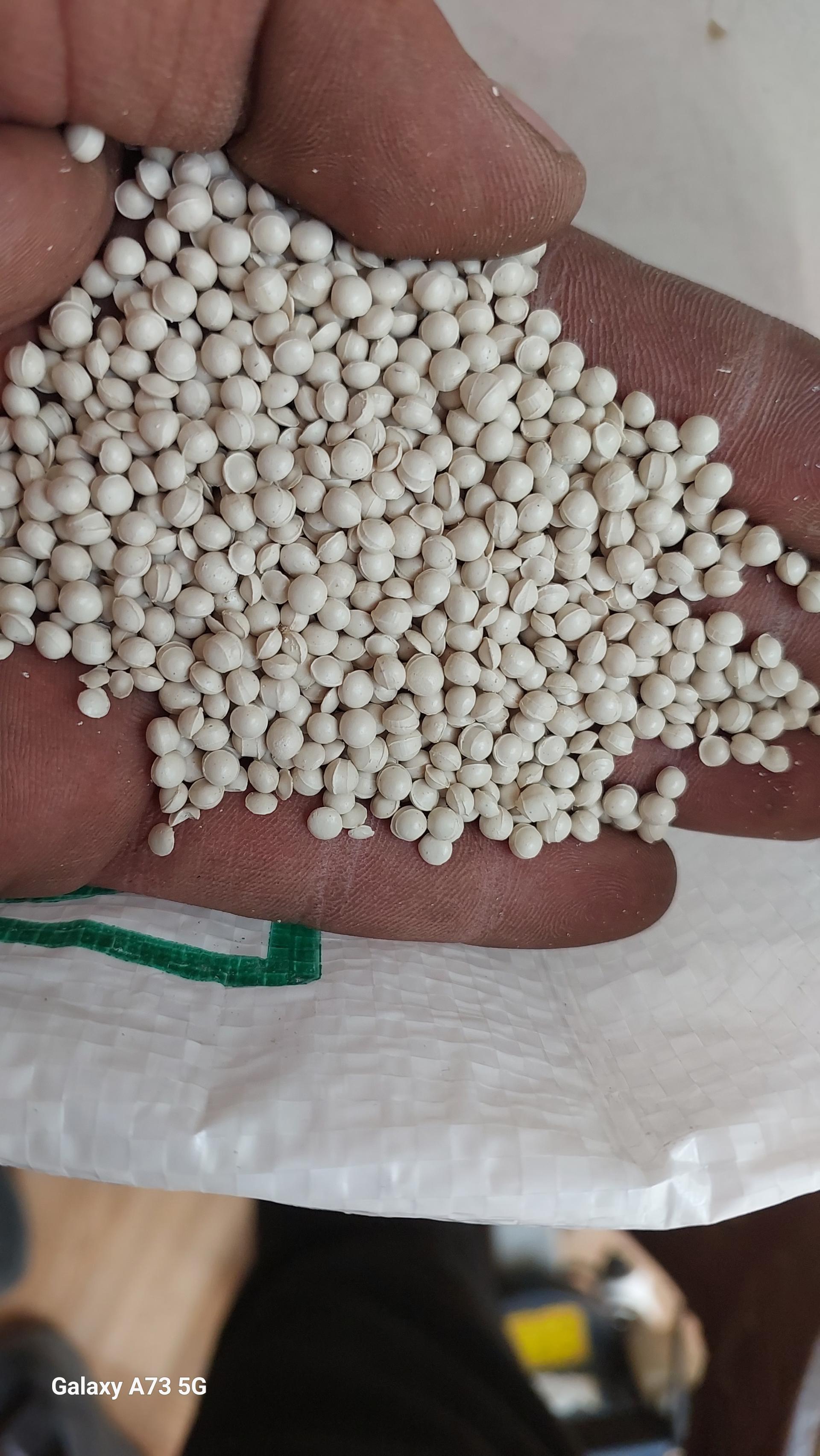 عکس گروه پلاستیک سازی اسماعیلی