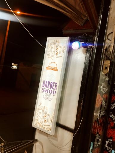 عکس سالن آرایش و پیرایش مردانه فرزاد و فرزین