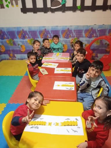 مهدکودک وپیش دبستانی دردونه های دانش