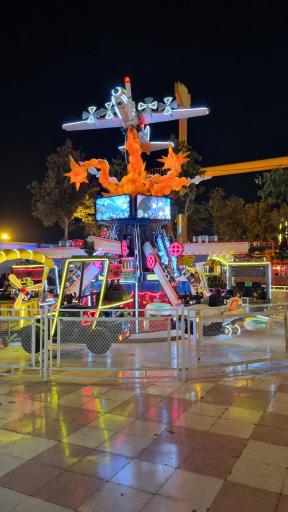 عکس شهربازی قهرمانان