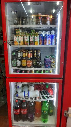 عکس سوپرمارکت و پروتئینی علی