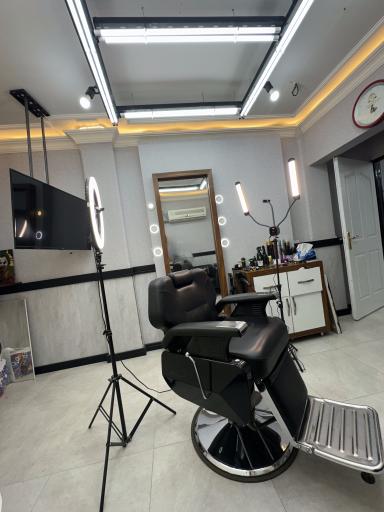 سالن وی آی پی صفا