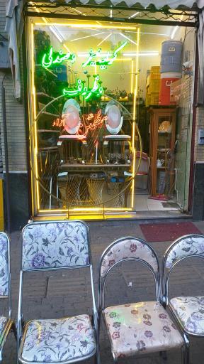 عکس کرایه میز و صندلی مطمئن آراء