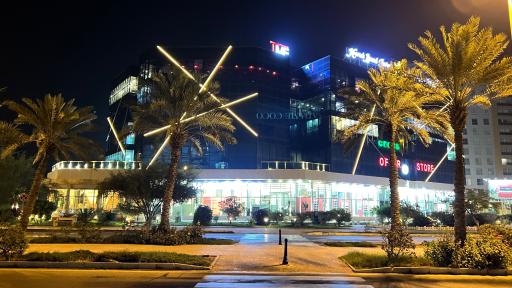 عکس کوروش برند سنتر