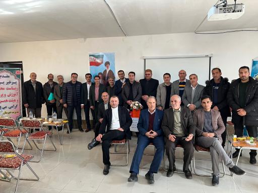 عکس دبیرستان پسرانه دارالفنون