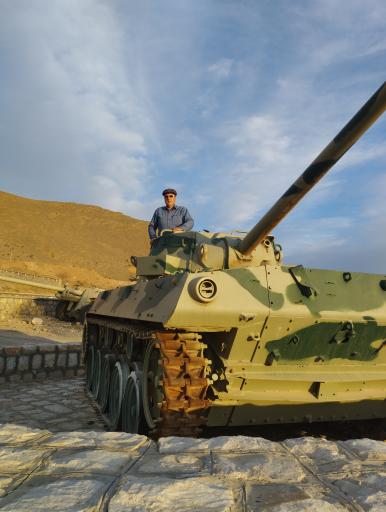 عکس باغ موزه دفاع مقدس