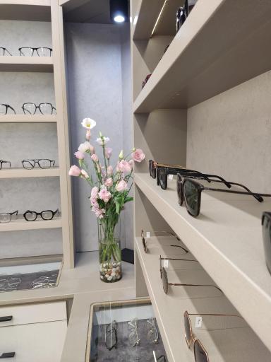 عکس عینک سازی تابش اپتیک(شایان)