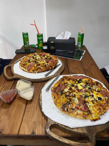 عکس کافه فست فود ایفل