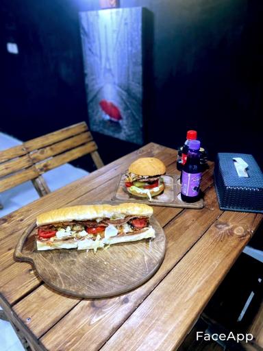 عکس کافه فست فود ایفل