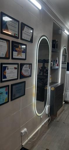 عکس سالن ارایشگاه مردانه جامی 