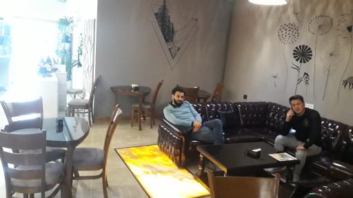 عکس کافه رسوران لایت