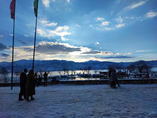 عکس دریاچه زریبار