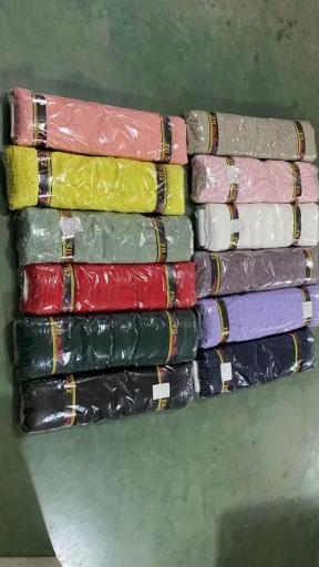 عکس پارچه سرای بزرگ محسن حراجی