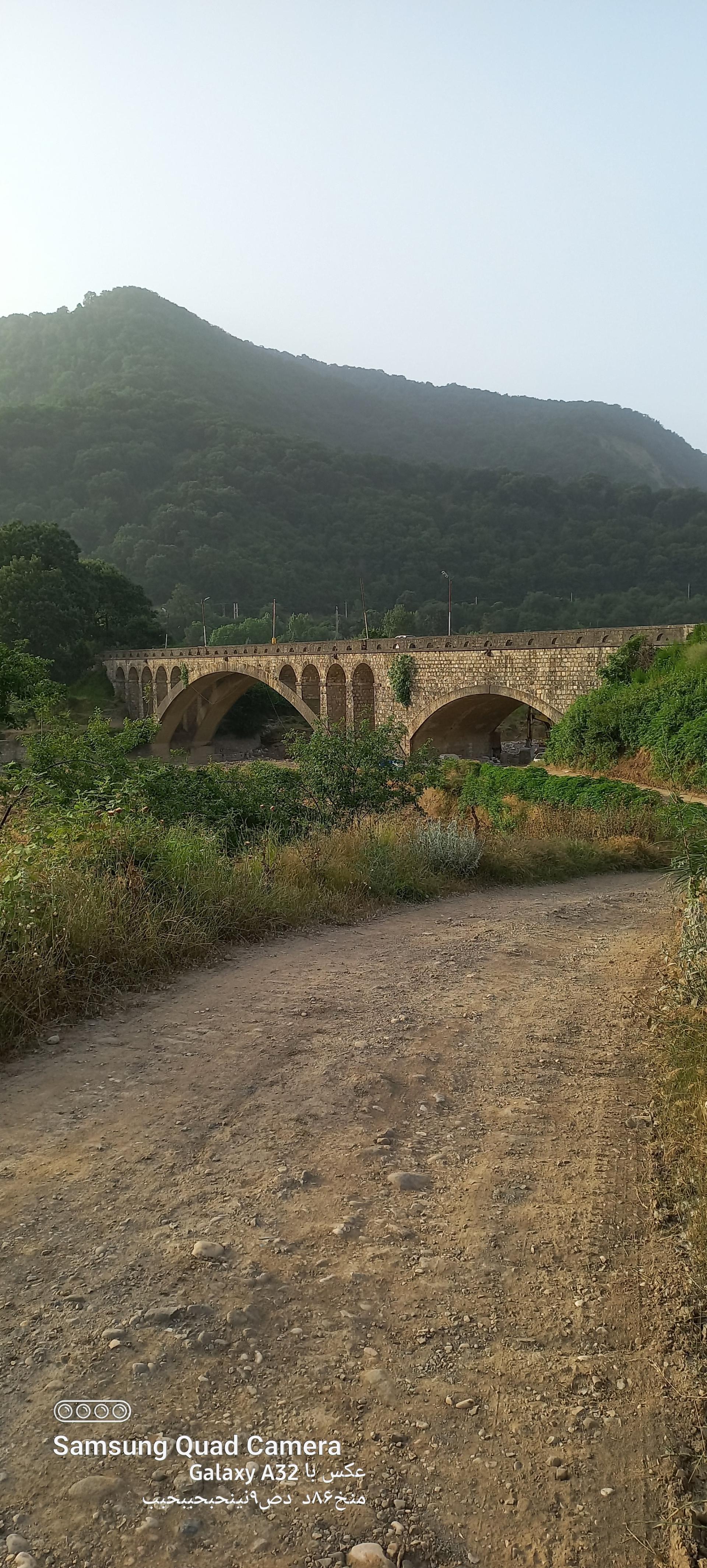 عکس پل تاریخی نوده خاندوز 