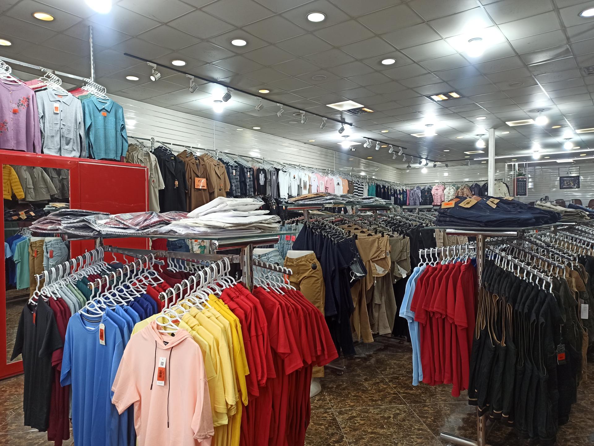 عکس پوشاک دنیا سنتر