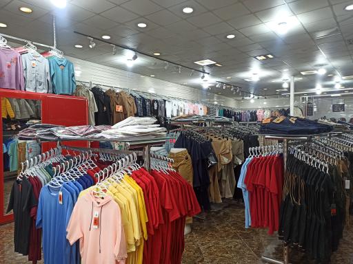 عکس پوشاک دنیا سنتر