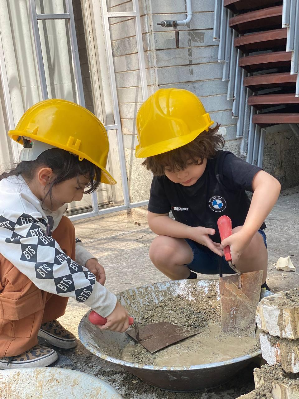 عکس موسسه استعدادیابی ابر سفید