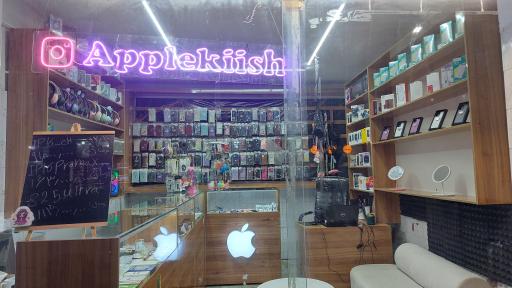 عکس موبایل و کامپیوتر اپل کیش