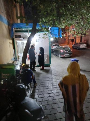 عکس دکه روزنامه فروشی