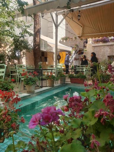 عکس کافه عمارت دل