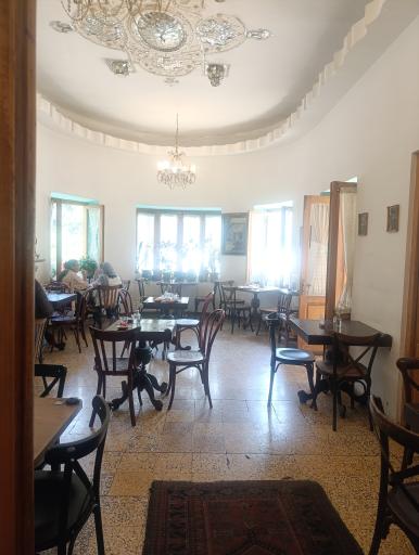 کافه عمارت دل