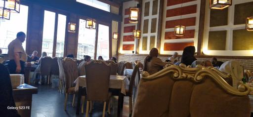 عکس رستوران و فست فود لاویج