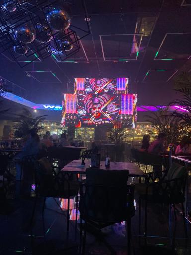 عکس لئو لانژ