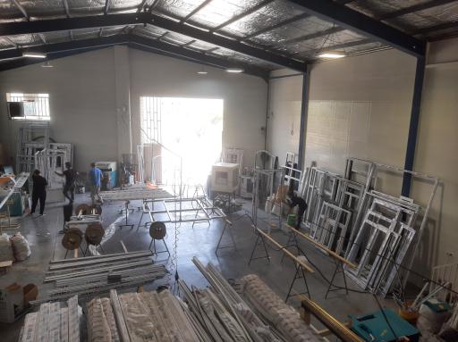 عکس درب و پنجره دوجداره اسکای وین واحدیان