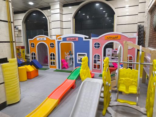 عکس خانه بازی شادی لند