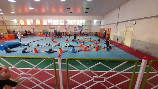 عکس سالن ژیمناستیک شهید عارف کایدخورده