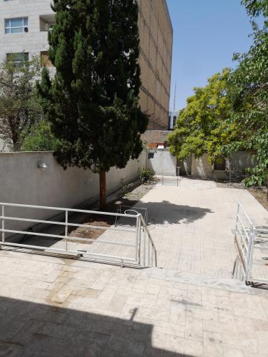 عکس دبیرستان افتخار ۲