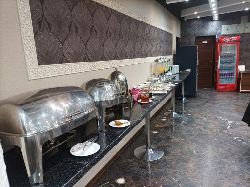 عکس هتل آپارتمان کوروش