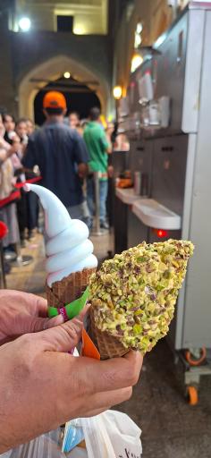 عکس کافه تریا دوباره