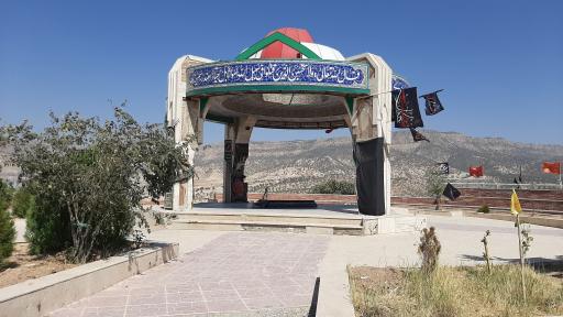 عکس یادمان شهید گمنام تپه نورالشهدا
