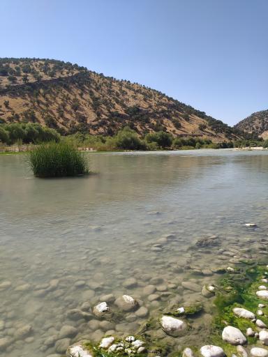 عکس رودخانه خرسان