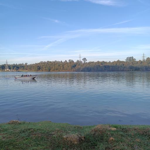 عکس دریاچه سد آبیدر (آویدر)