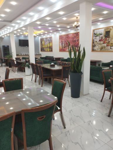 عکس رستوران بهزاد 