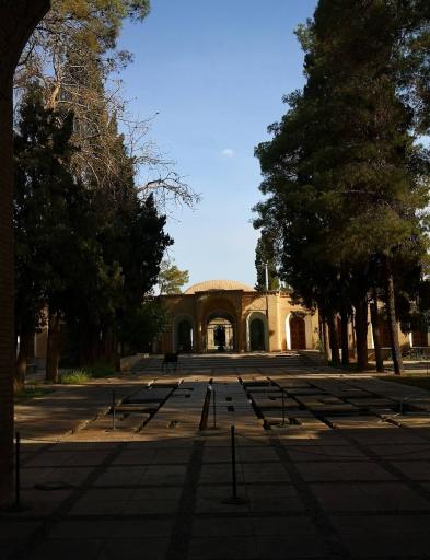 عکس موزه هنرهای معاصر صنعتی کرمان